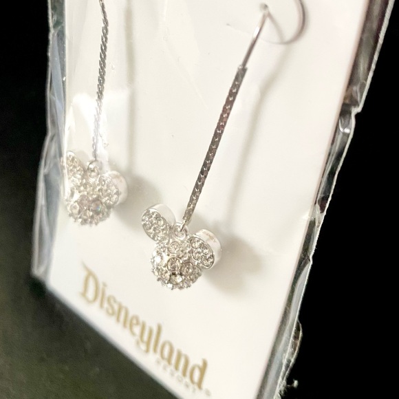 NWT Mickey Mouse Herringbone Chain Earrings by Arribas Brothers - Picture 7 of 8